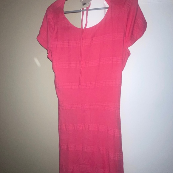 Dress - Picture 1 of 2
